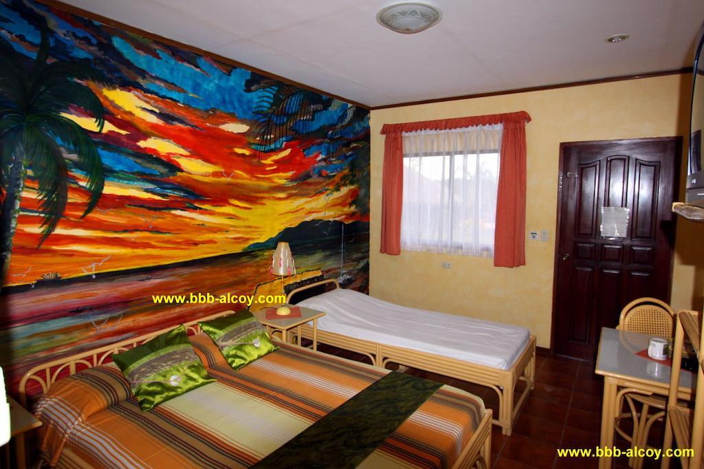 Parrot Paradise Resort Boljoon Zimmer foto