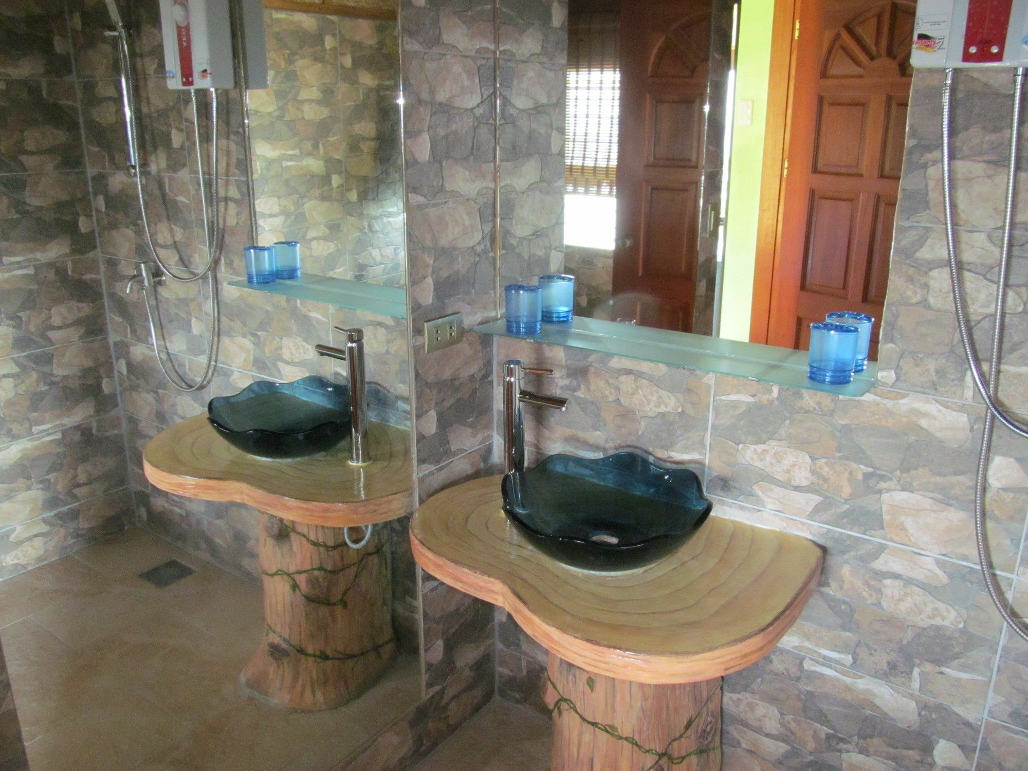 Parrot Paradise Resort Boljoon Exterior foto